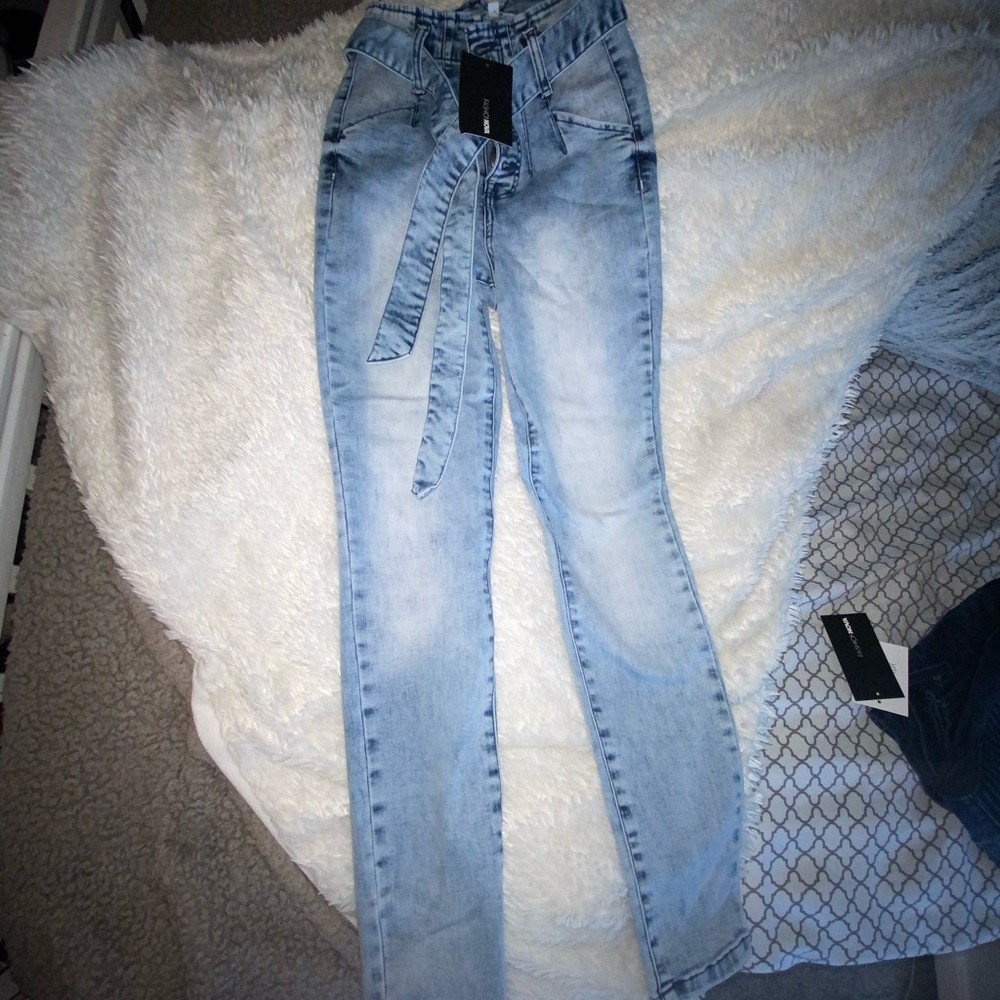 NWT Fashion Nova jeans